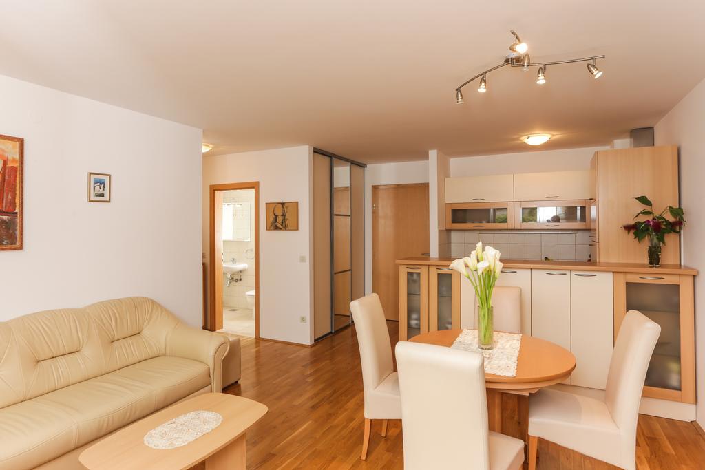 Apartment Larissa Дубровник Екстер'єр фото